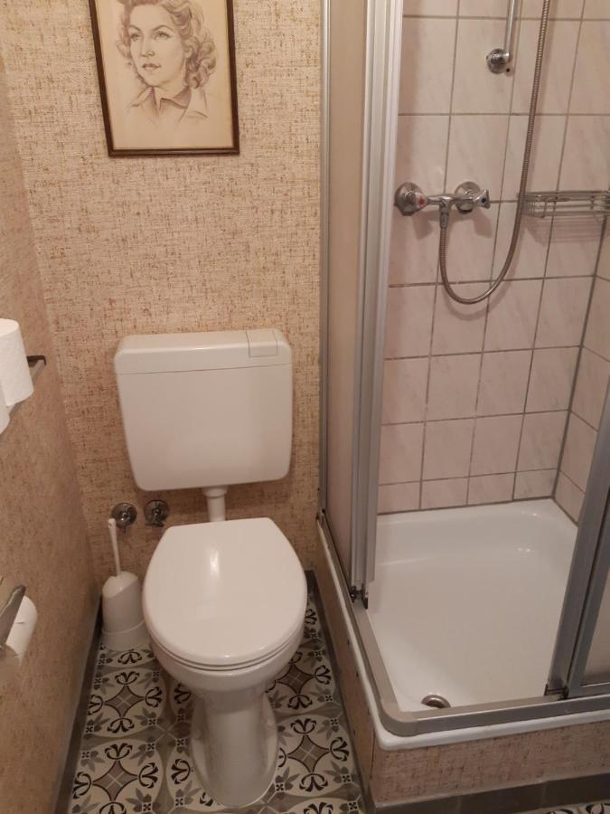 Gastehaus Am Calmont Bed & Breakfast Ediger-Eller Luaran gambar