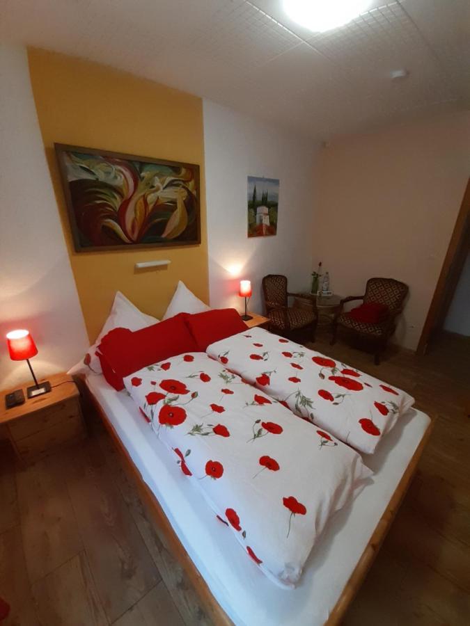 Gastehaus Am Calmont Bed & Breakfast Ediger-Eller Luaran gambar
